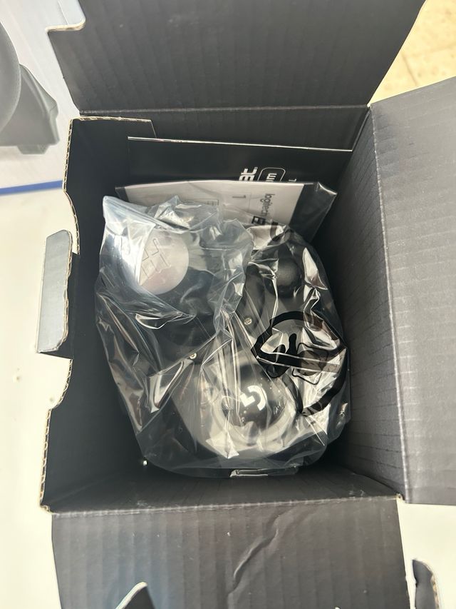 Volante Logitech G29 PS5/PS4/PS3 + Palanca