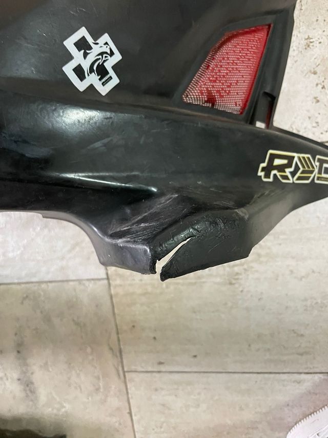 Chapas laterales Yamaha Aerox