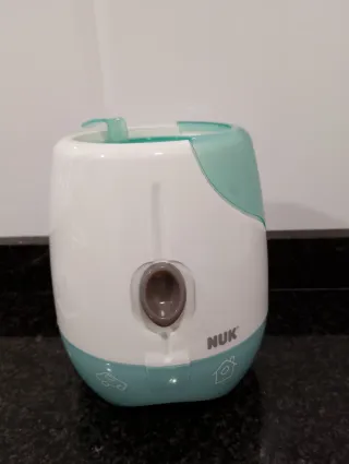 Calienta biberones NUK con adaptador coche