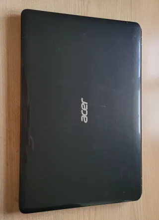 Portátil Acer E1-571 Negro