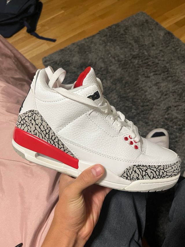 Jordan 3 Rojas y Blancas