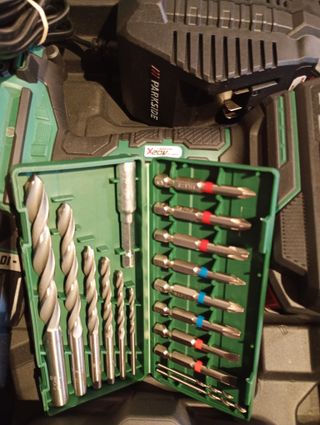 TALADRO COMPLETO 20V NUEVO
