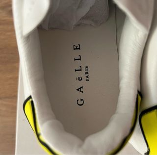 Gaëlle sneakers donna bianche con dettaglio giallo