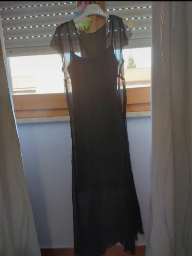 Vestito lungo nero in chiffon