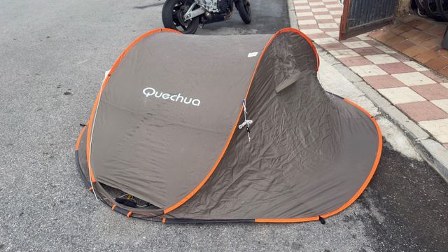 Tienda de campaña Quechua automática