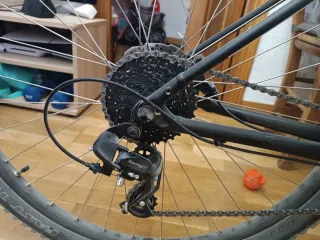 Bicicleta MTB Specialized Rockhopper 29 como nueva