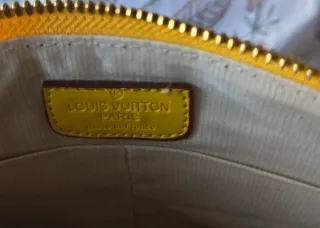 Pochette Louis Vuitton Marrón y Amarillo,24x16 cm
