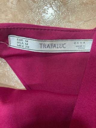 Vestido Zara escote espalda