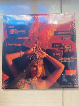Vinilo The Life Of A Showgirl Taylor Swift y CD 
