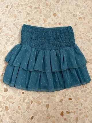 Falda pantalón corta azul con volantes