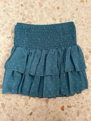 Falda pantalón corta azul con volantes
