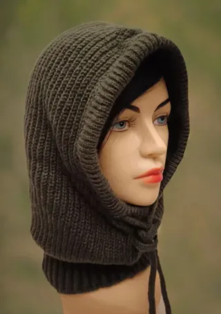 Passamontagna unisex verde militare con coulisse