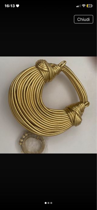 Borsa tracolla oro mai usata