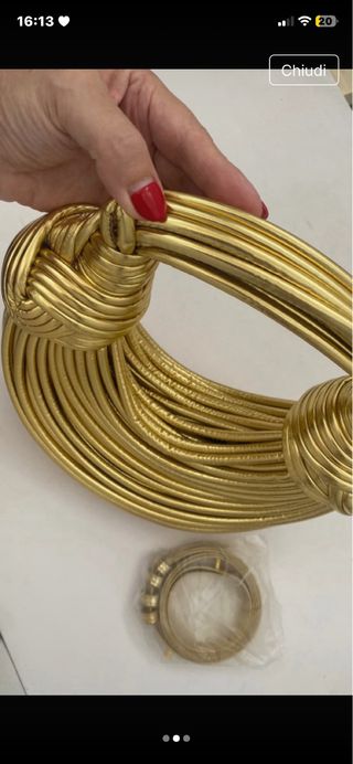 Borsa tracolla oro mai usata