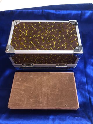 Cofre Joyas Marrón y Dorado