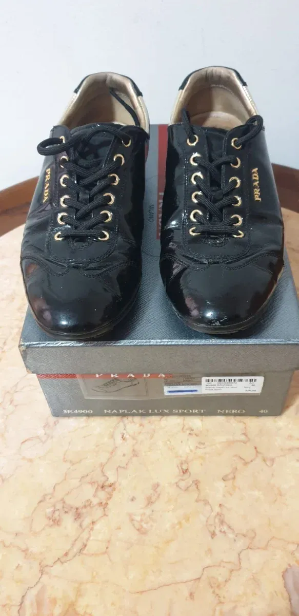 Zapatillas Prada Piel Charol Talla 40 originales