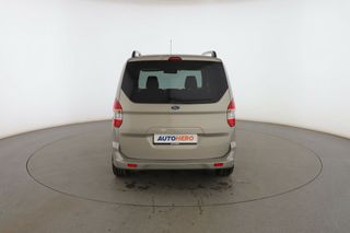 Ford Tourneo Courier 1.5 TDCi Titanium