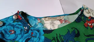  Zara blusa floreada manga 3/4