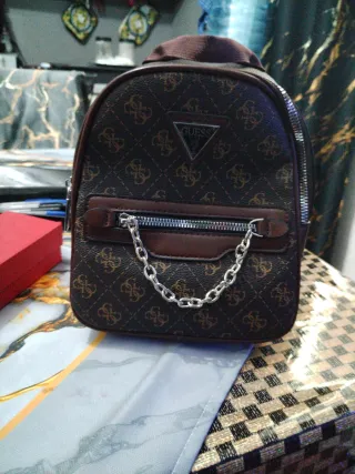 Zainetto Guess marrone e oro