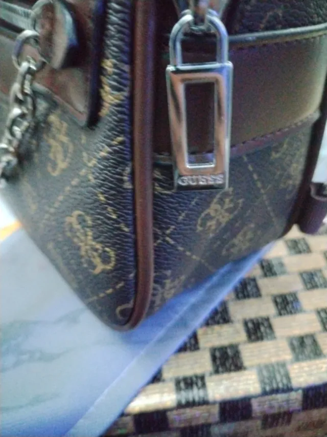 Zainetto Guess marrone e oro