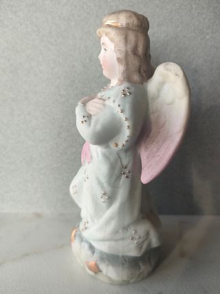 Antico angelo in biscuit satinato