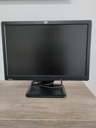 Monitor HP LE1901 w Monitor 19"