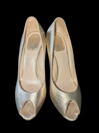 Dior tacones piel dorados talla 39