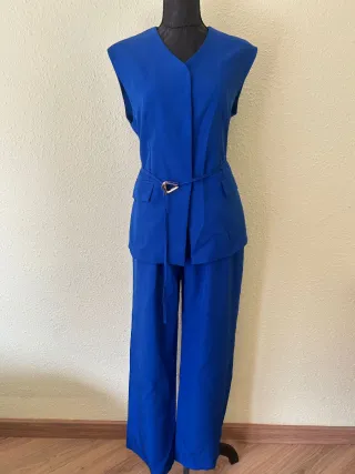 Conjunto Chaleco y Pantalón Azul