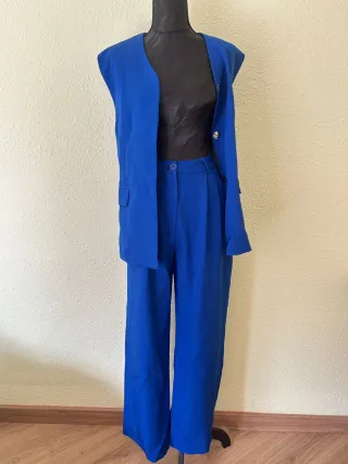 Conjunto Chaleco y Pantalón Azul