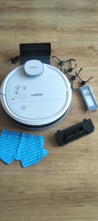 Aspirador Robot Ecovacs Deebot Ozmo 900