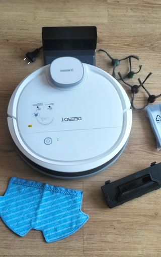 Aspirador Robot Ecovacs Deebot Ozmo 900