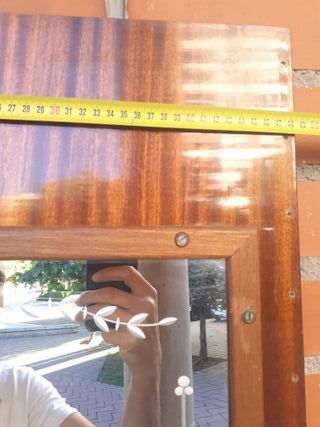 Puerta espejo madera y cristal