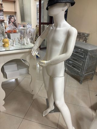 Manichino per negozio