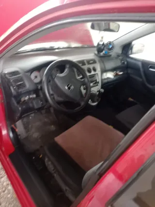 Honda Civic 2004 /cambio por furgoneta