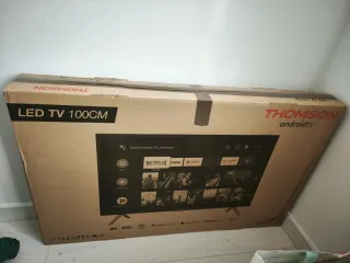 Televisión Thomson Negra