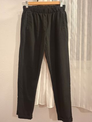 3 Pantalones de pinza, rayas, cuadros y negro