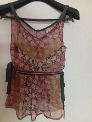 Camisa gasa tirantes vuelo y con vuelo hippie.unid