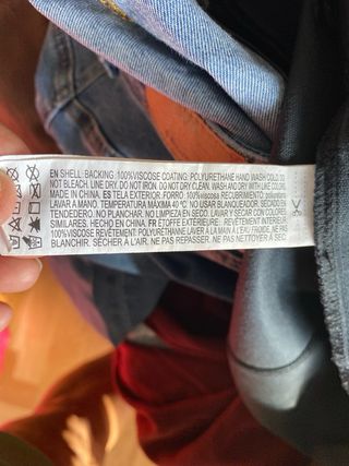 Falda negra piel sintética cremallera