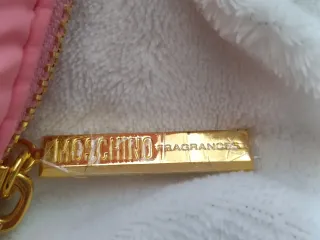 Bolso Moschino de viaje o para el gimnasio