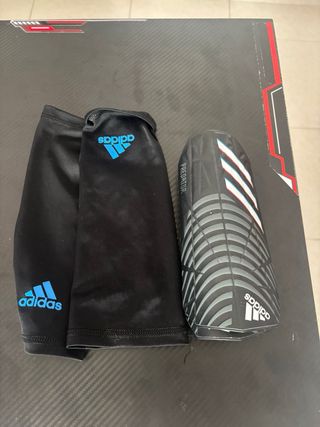 Espinilleras Fútbol Adidas Predator