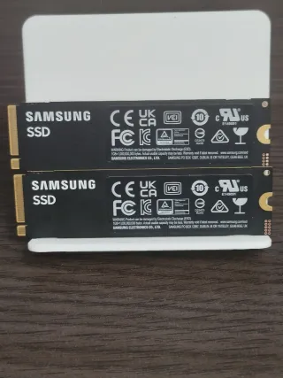 x2 SSD Samsung 9100 Pro 4TB NVMe