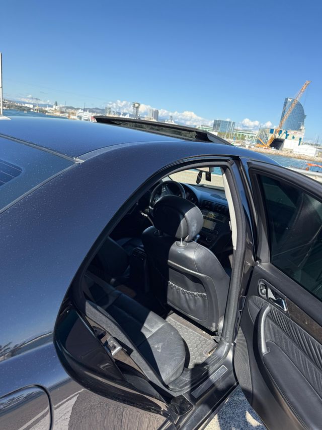 Mercedes-Benz Clase C 2006