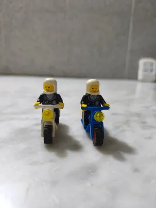 Lego Vintage anni 80, 2 Poliziotti  in Moto