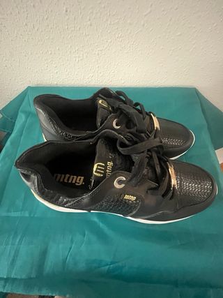 Zapatillas Mustang Negras Talla 39