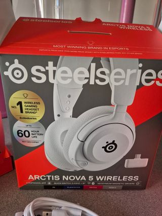 SteelSeries Arctis Nova 5 Wireless PS5