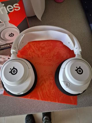 SteelSeries Arctis Nova 5 Wireless PS5