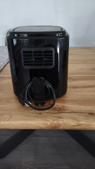 Freidora de aire SilverCrest negra 2.5L