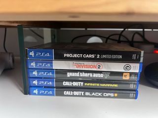 PS4 Slim Sony Negra con accesorios