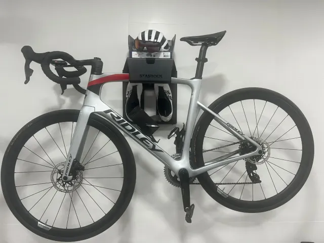 Bicicleta Ridley Noah Rivas eTap talla 56