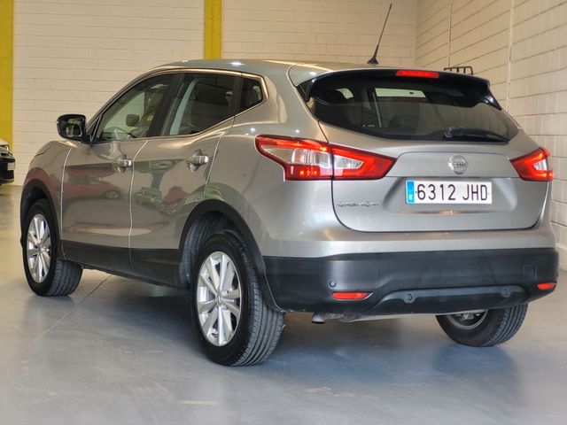 Nissan Qashqai 2015
